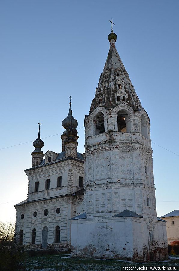 Колокольня XVII века Юрьев-Польский, Россия