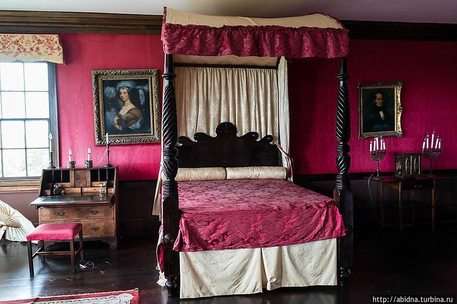 Это спальня Анны Монтего-Бей, Ямайка