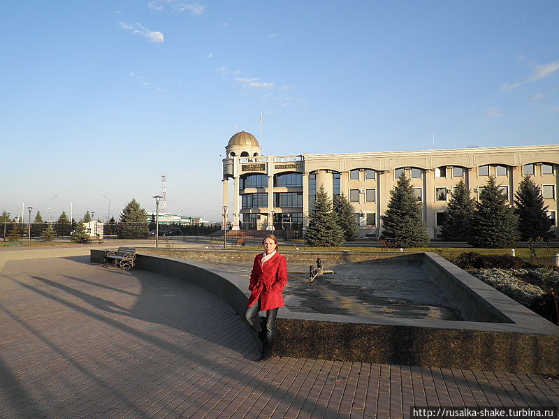 Президентский дворец и его соседи Магас, Россия
