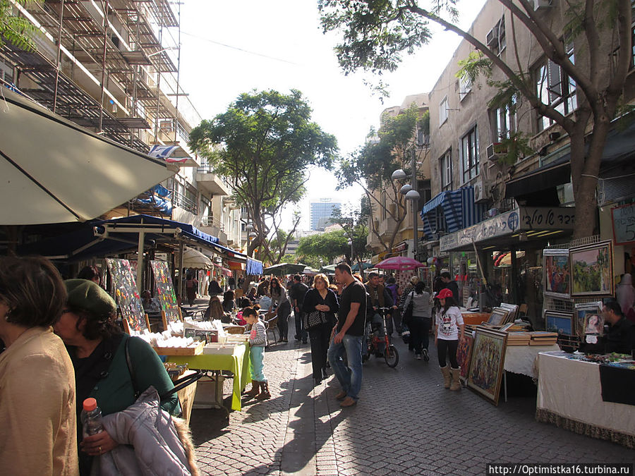 Улица Нахалат Беньямин Тель-Авив, Израиль