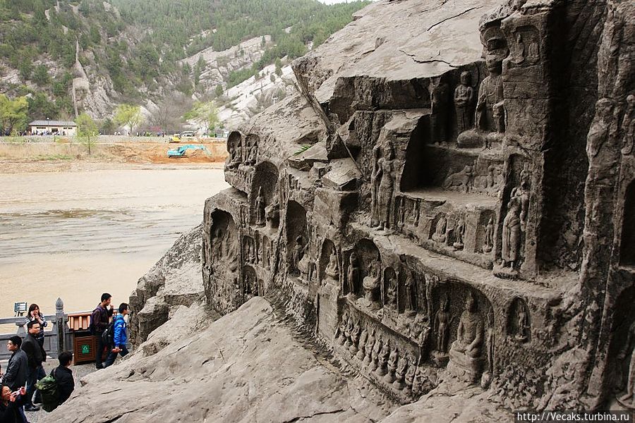 Пещерный комплекс Лунмэнь Провинция Хэнань, Китай