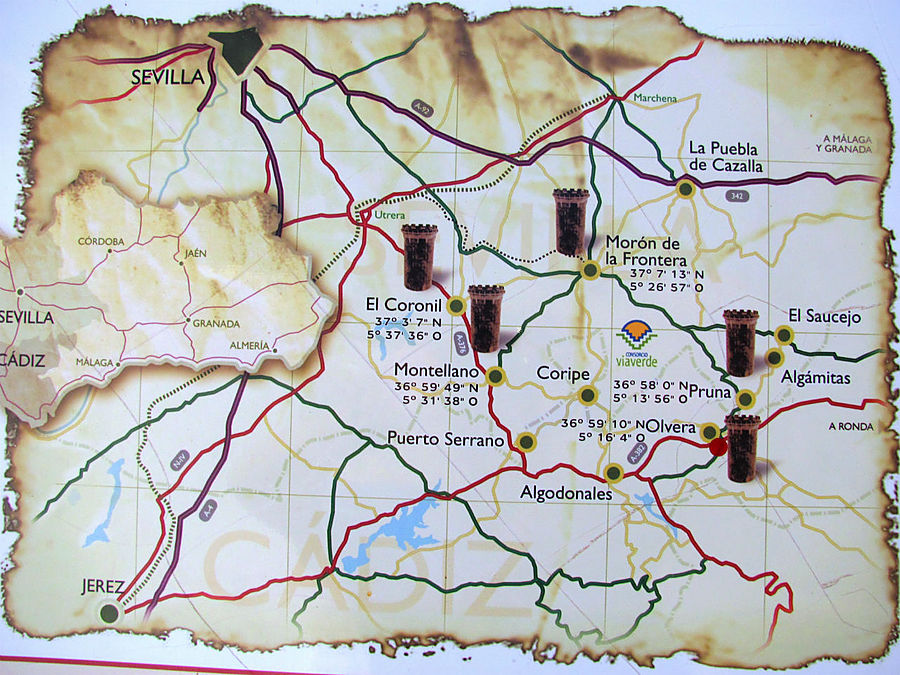 На протяжении многих лет город был важнейшим аванпостом на стратегически важной границе, проходящей через горы Гразалемы и Ронды. Вдоль этой границы стояли крепостные сооружения, защищавшие Королевство Насридов от христианских вторжений. На протяжении многих лет город был важнейшим аванпостом на стратегически важной границе, проходящей через горы Гразалемы и Ронды. Вдоль этой границы стояли крепостные сооружения, защищавшие Королевство Насридов от христианских вторжений.