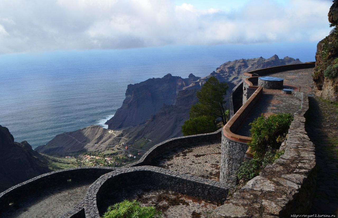 mirador del Santo с видом на Тагулуче Остров Ла-Гомера, Испания