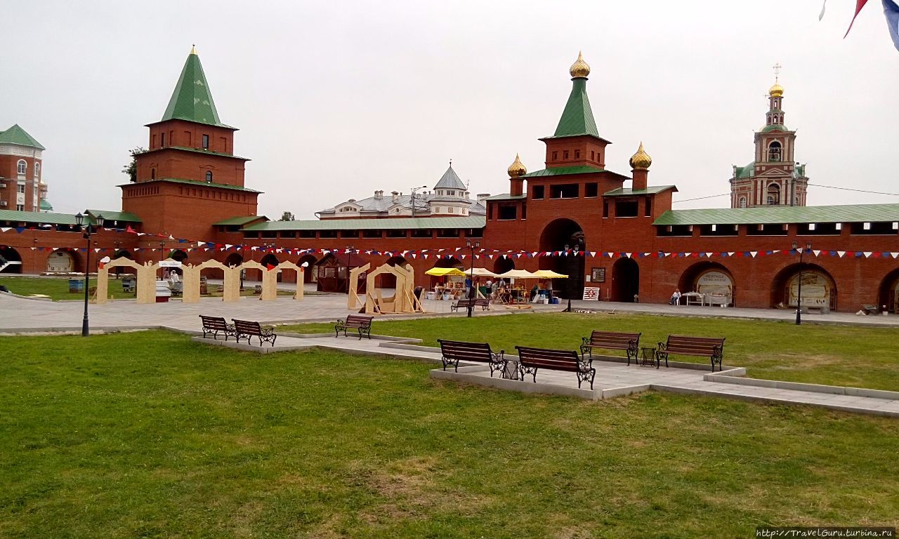 Йошкар-Ола. Эпоха Возрождения. Йошкар-Ола, Россия Йошкар-Ола. Эпоха Возрождения. Йошкар-Ола, Россия