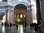Главный алтарь базилики