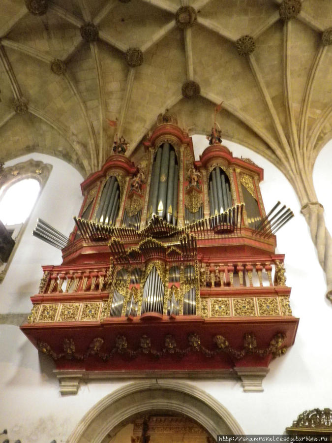Церковь Святого Креста Коимбра, Португалия