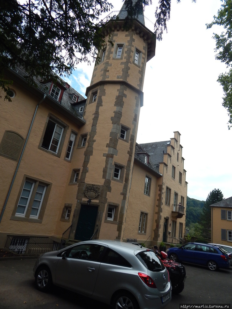 Замок Пфальцграфов, теперь его занимают местные власти Майзенхайм, Германия