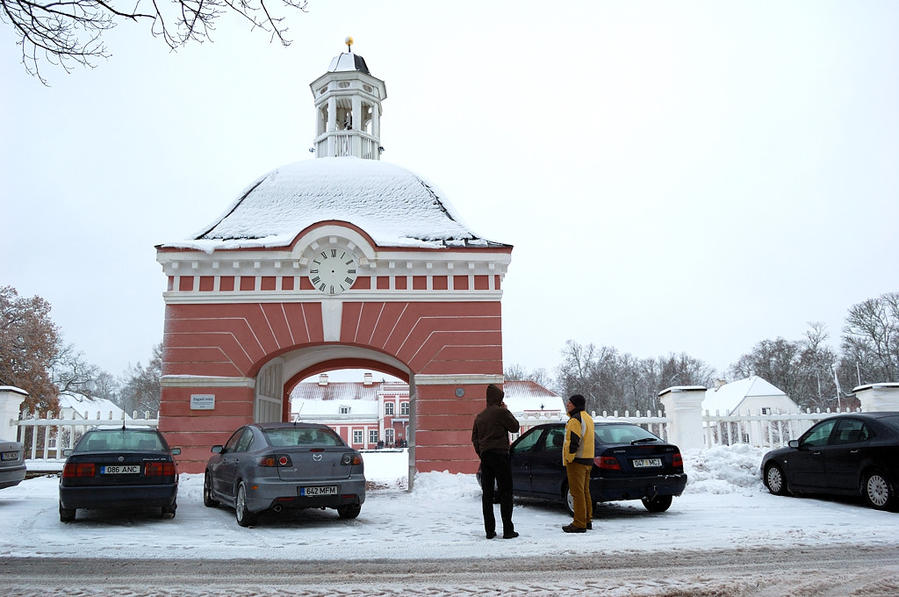 У ворот Сагади, Эстония