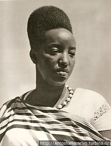 Розария Гичанда Нйанза, Руанда