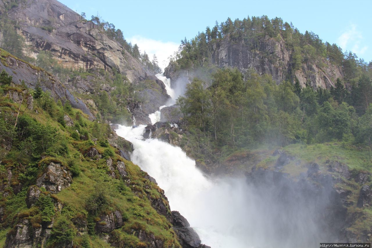 Живописные водопады Хардангервидда Хардангервидда Национальный Парк, Норвегия