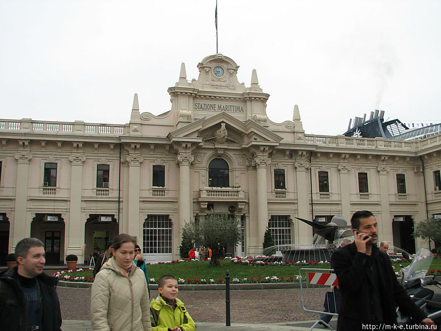 Морской порт Генуя Морской порт Генуя