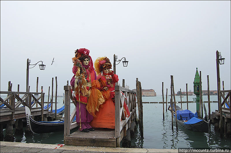 Маскарад в Венеции Венеция, Италия Маскарад в Венеции Венеция, Италия