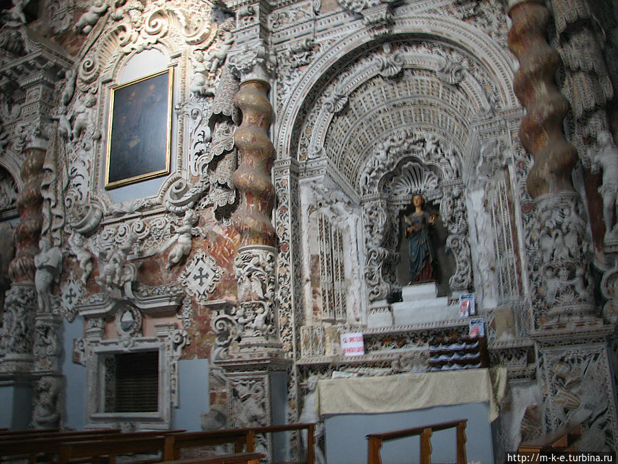 алтарь Сент-Люсия алтарь Сент-Люсия