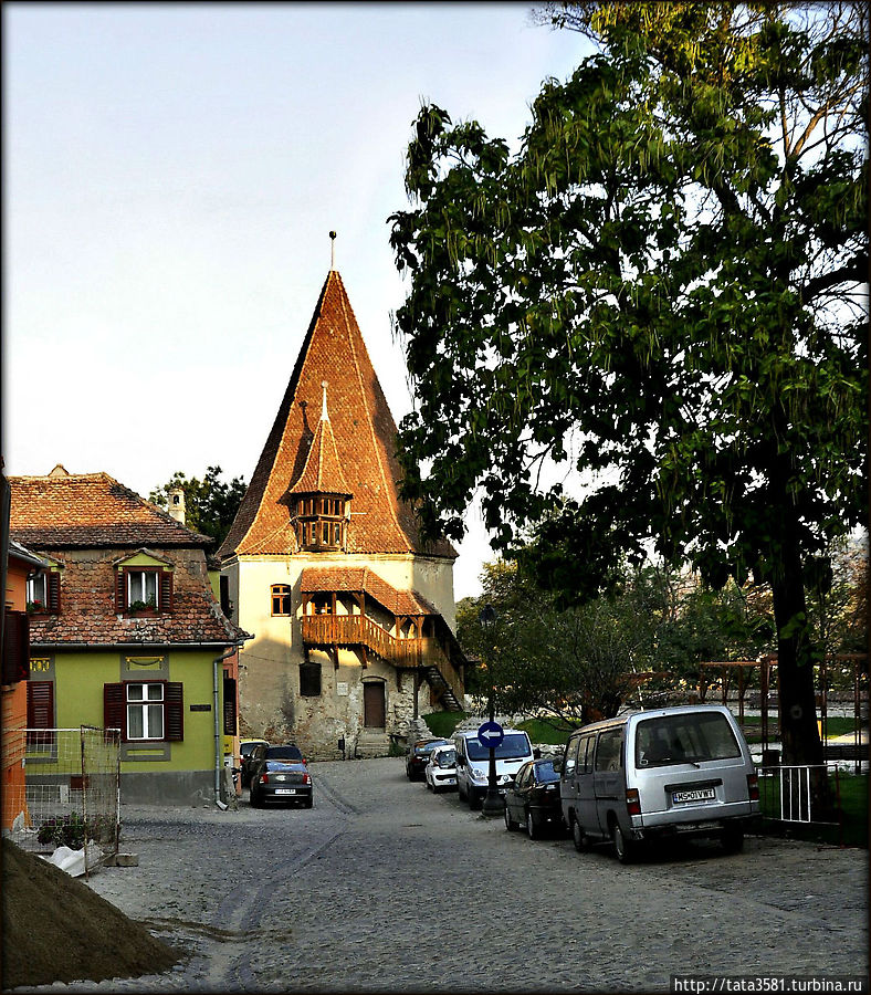 Одна из башен, которая защищала город Сигишоара, Румыния