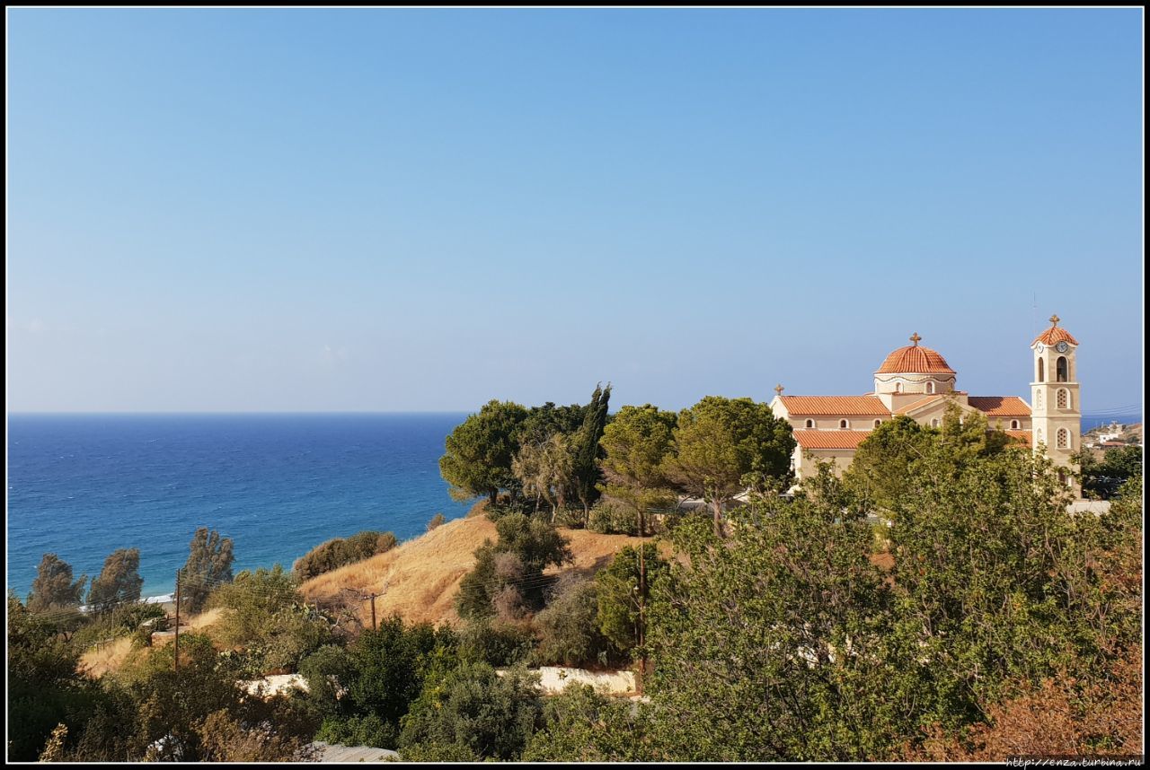 Кипр в третий раз: по волнам, по горам, по вину и к козлам Кипр