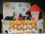 кукольный театр Волк и Красная шапочка на испанском.
гораздо интересней [[vk.com/feed#/video3582156_166261029 видео]]