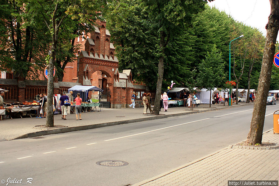 Наш взгляд на улицы и дома города Паланга, Литва