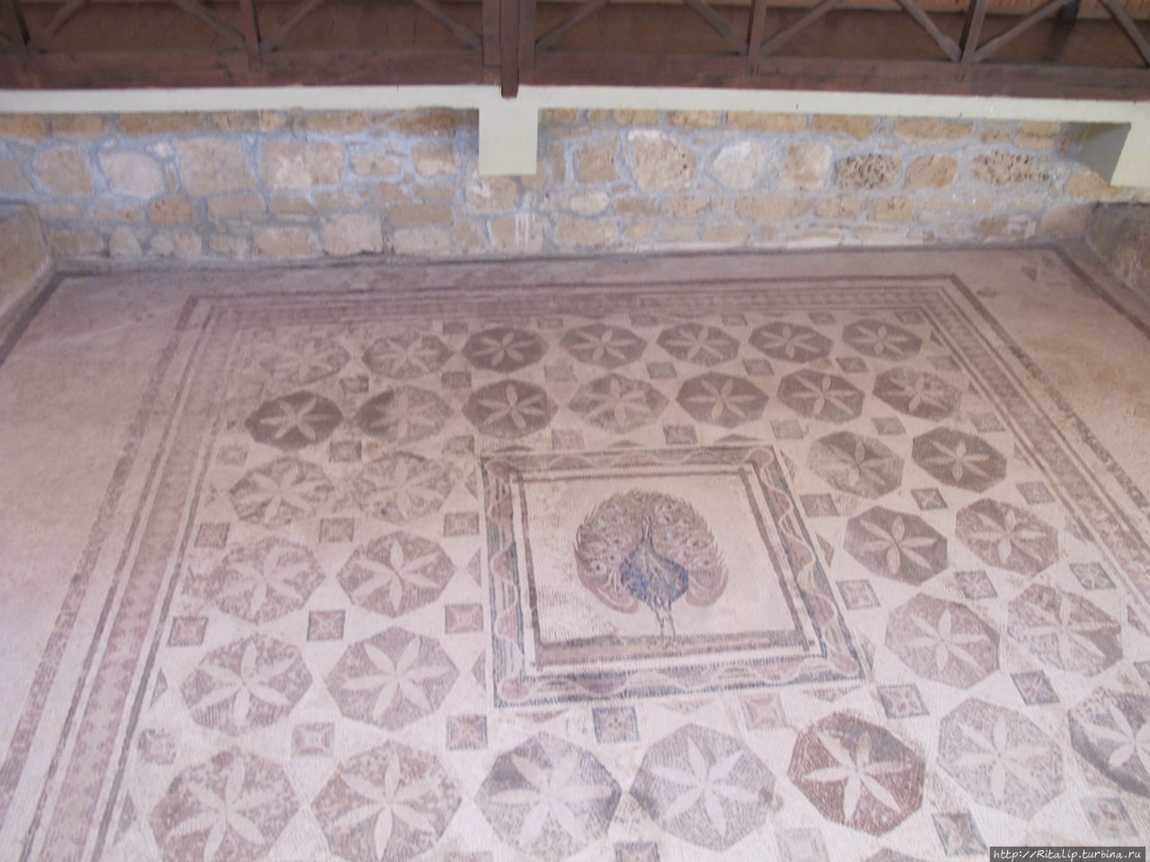 дом Дионисия мозаики Пафос, Кипр