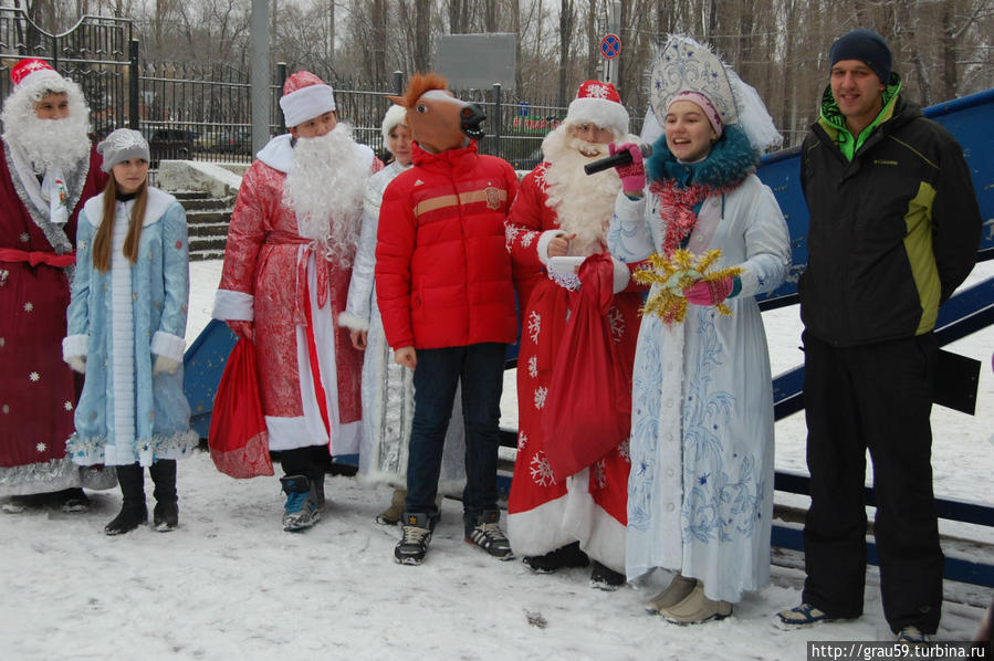 Молодые Деды-Морозы Саратов, Россия Молодые Деды-Морозы Саратов, Россия
