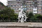 Памятник   Г. Невельскому.  Памятник   стоит   в   небольшом   скверике.  где  в   настоящее   время   идет    его   реконструкция.