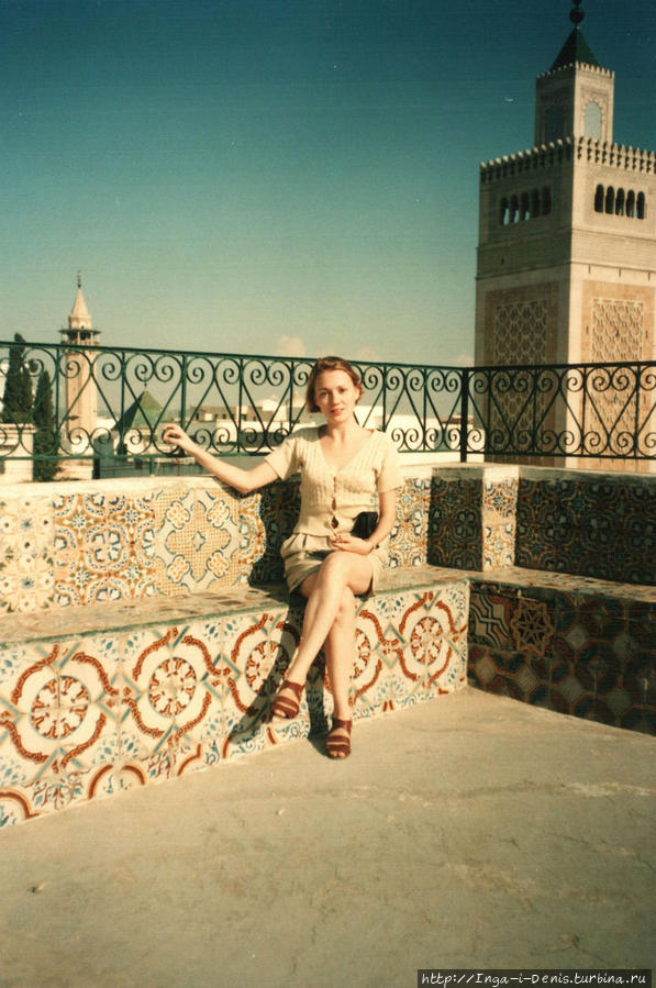 На террасе мечети Аль Зайтуна Сусс, Тунис