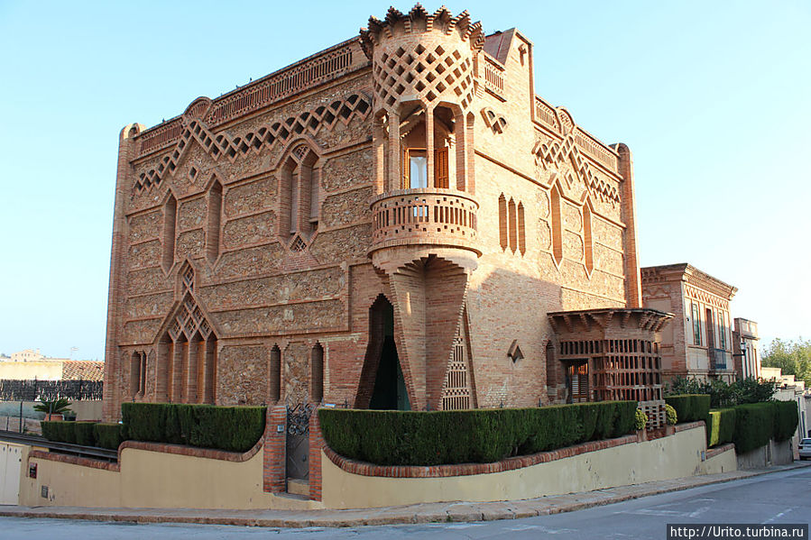 Волшебная Крипта. Барселона, Испания Волшебная Крипта. Барселона, Испания