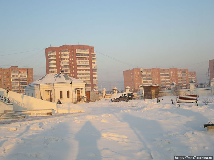 Территория храма. Территория храма.