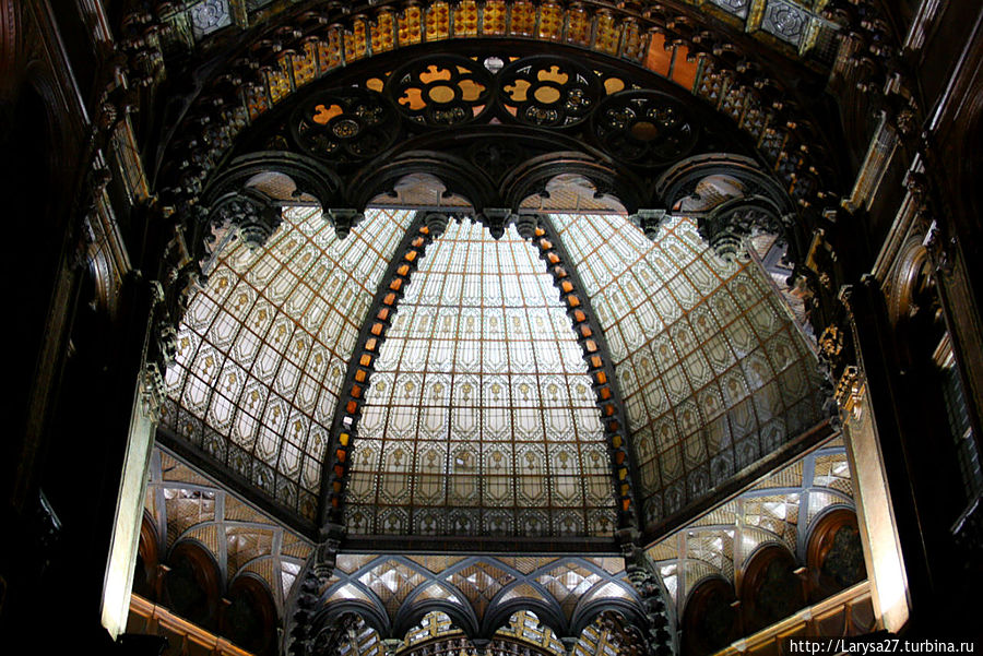 Парижский двор, архитектор Г.Шмаль, 1911 г. Парижский двор, архитектор Г.Шмаль, 1911 г.