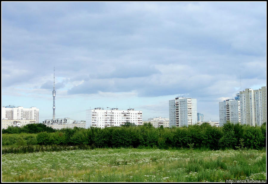 По Верхней аллее, направо и по Лиственничной Москва, Россия