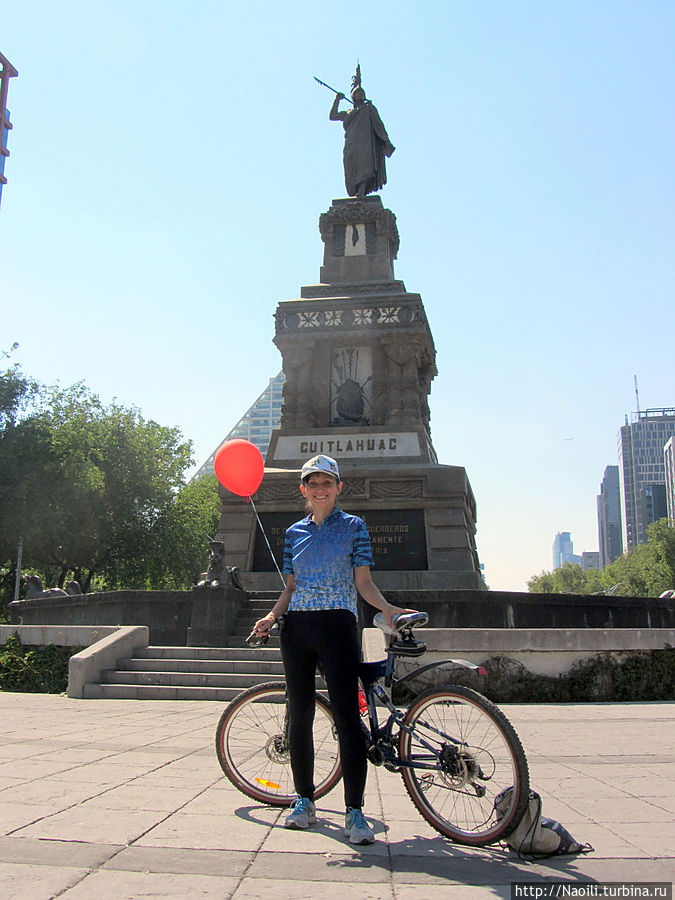 Велосипед в большом городе, так ли это безопасно? Мехико, Мексика