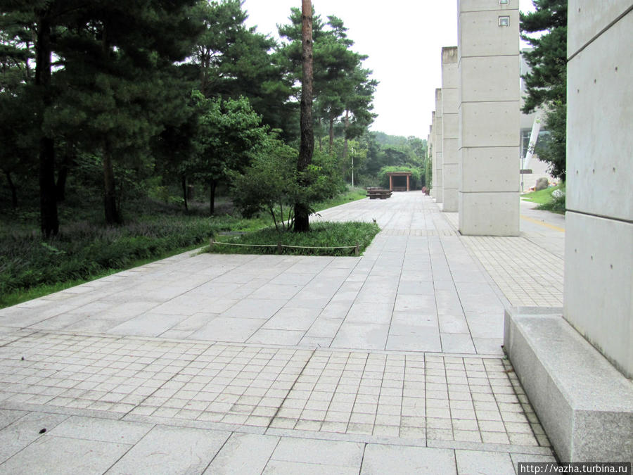 Парк национального музея Кореи. Сеул, Республика Корея