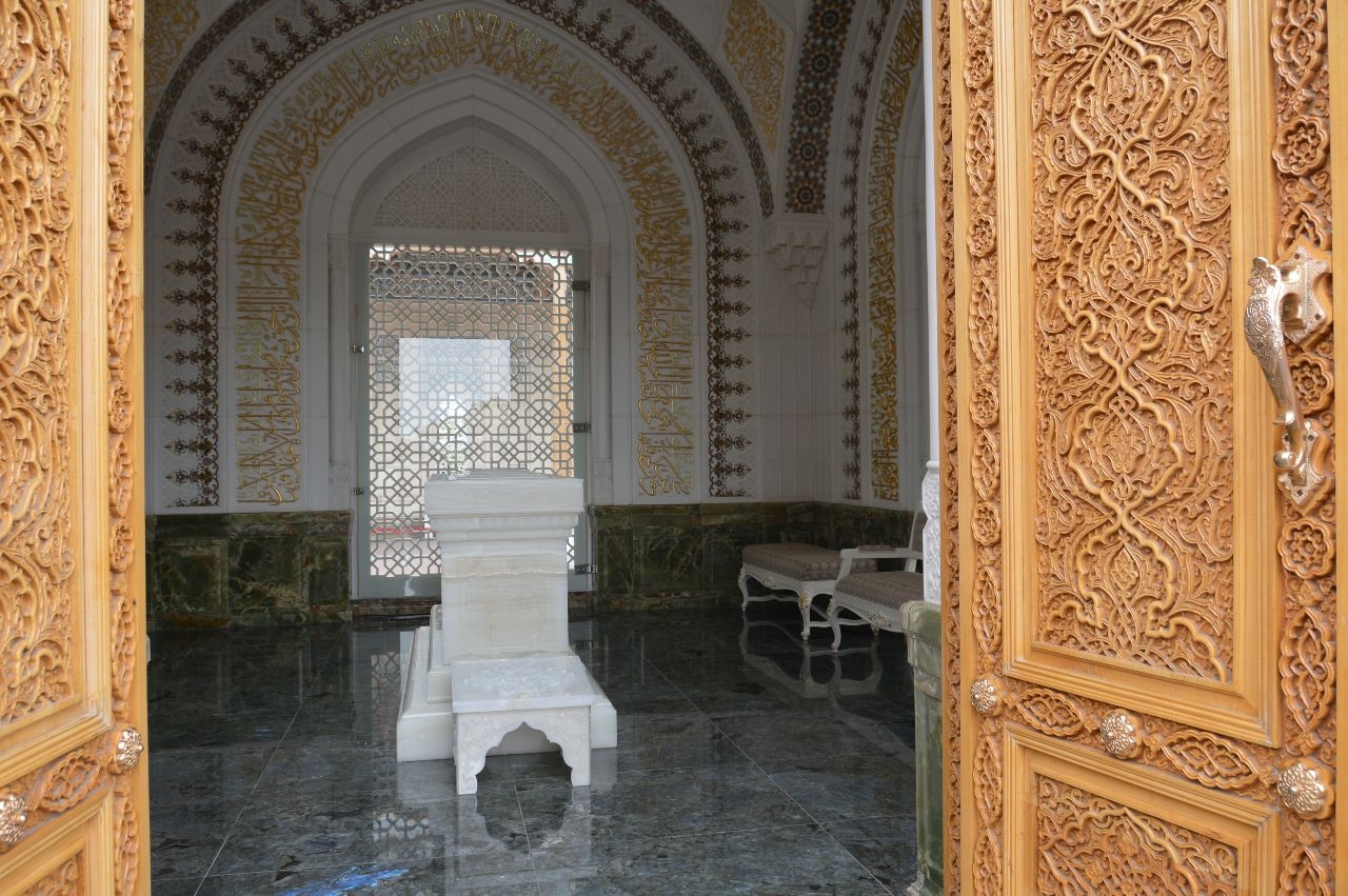 Сагана над могилой Ислама Каримова Самарканд, Узбекистан