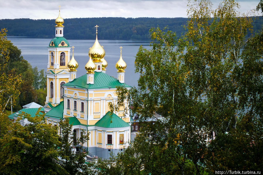 Воскресенская церковь Плёс, Россия