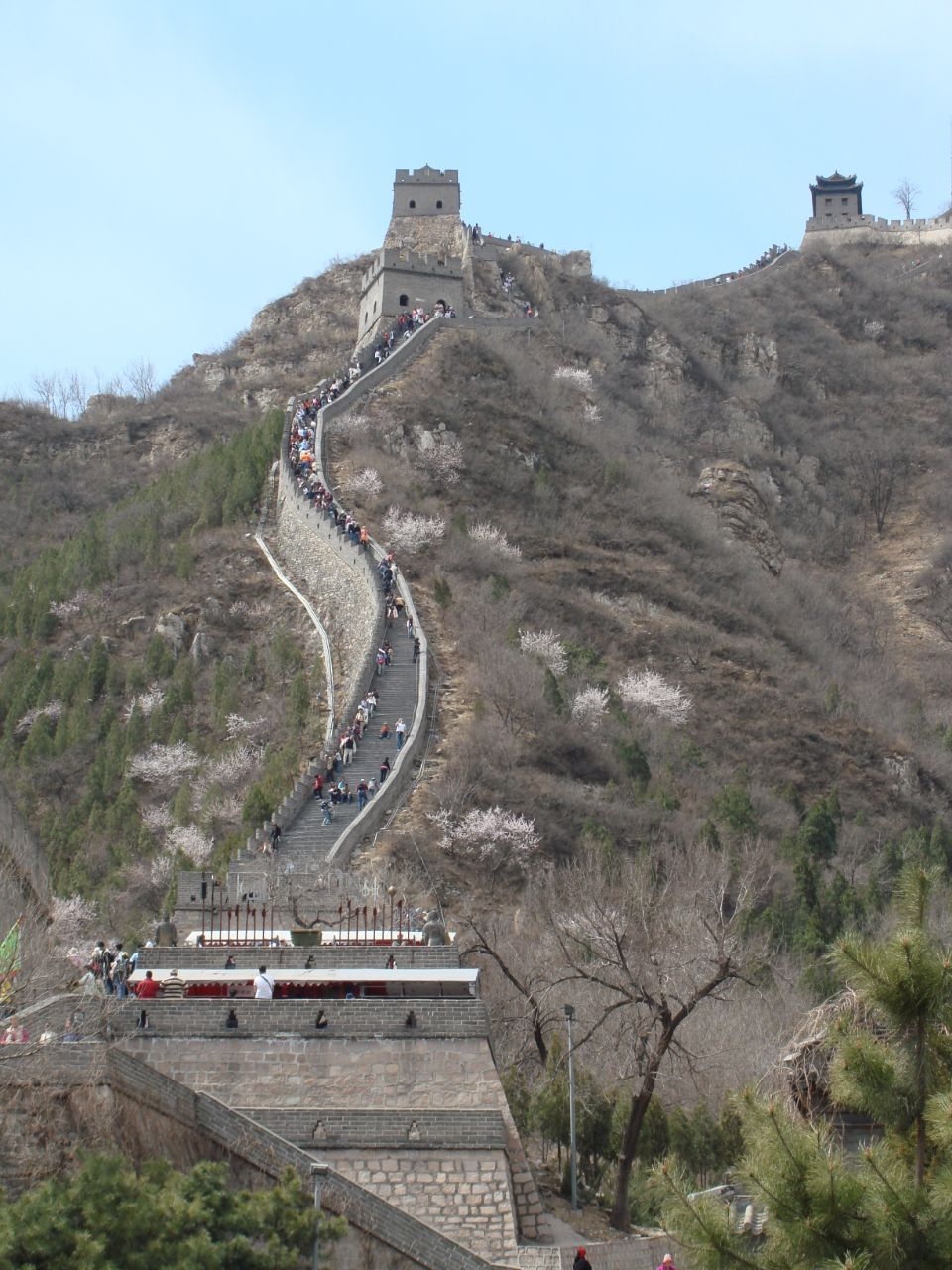 Удивительное преображение у подножия Великой Китайской стены