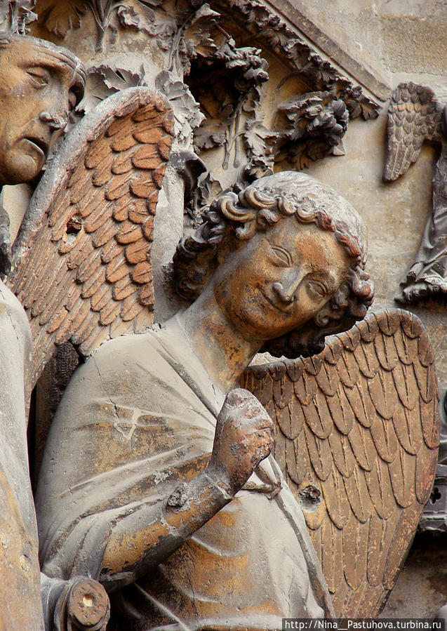 Реймский собор — здесь присягали короли и улыбаются ангелы Реймс, Франция