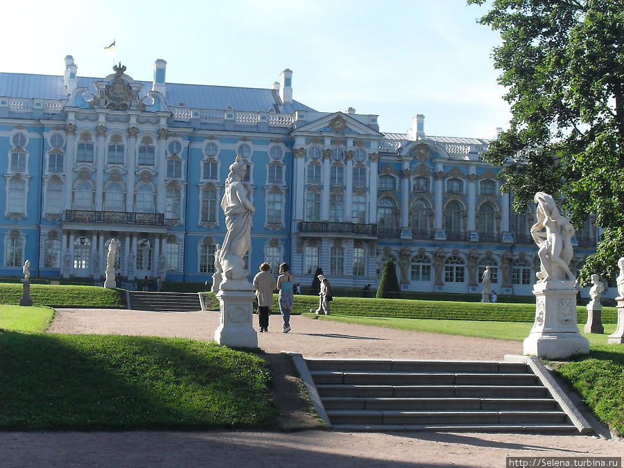 Вид на Екатерининский дворец Пушкин, Россия