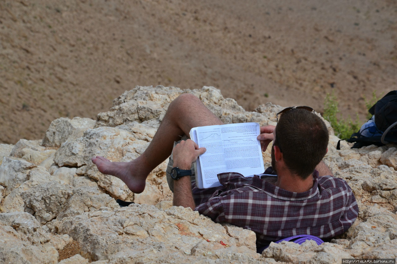 Махтеш Катан — Small Makhtesh Негев Пустыня, Израиль Махтеш Катан — Small Makhtesh Негев Пустыня, Израиль