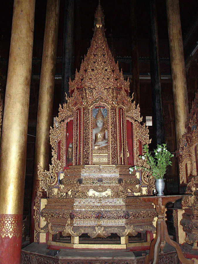 Монастыри озера Инле Озеро Инле, Мьянма Монастыри озера Инле Озеро Инле, Мьянма