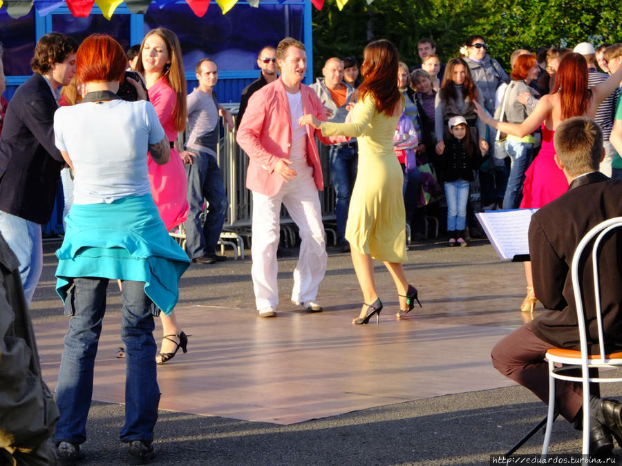 Танцуют все!!! Красноярск, Россия Танцуют все!!! Красноярск, Россия