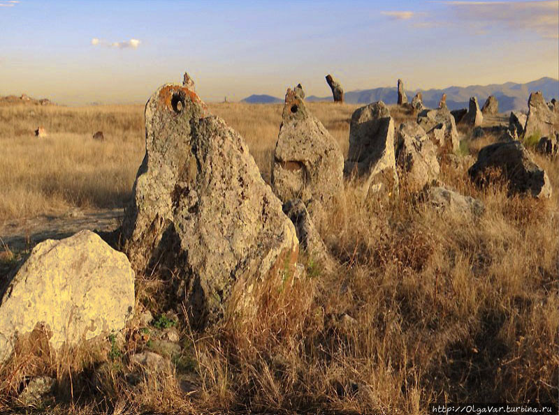 Зрячие камни Караунджа Зорац-Карер, Армения