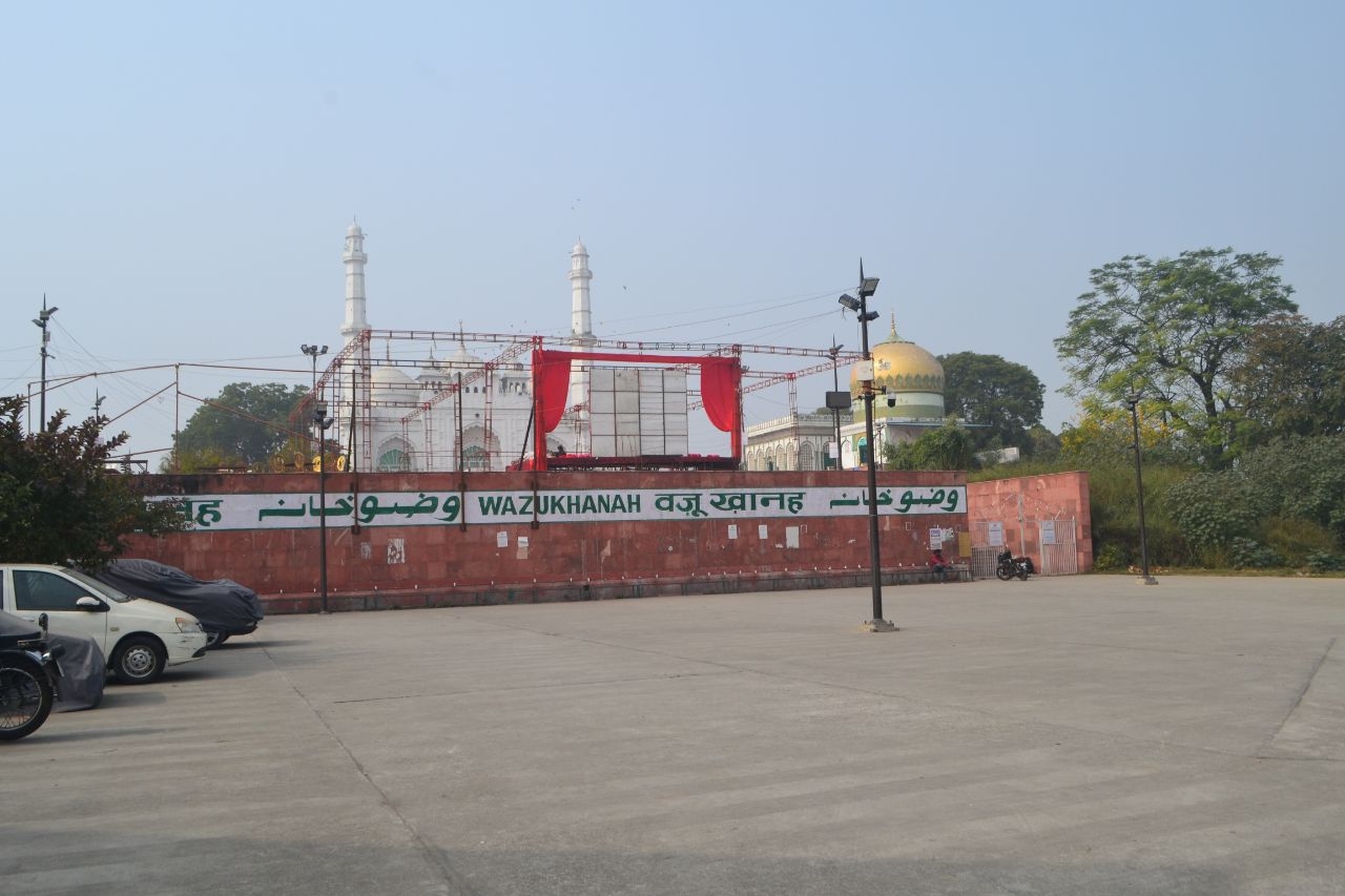 Бада Имамбара Лакхноу, Индия