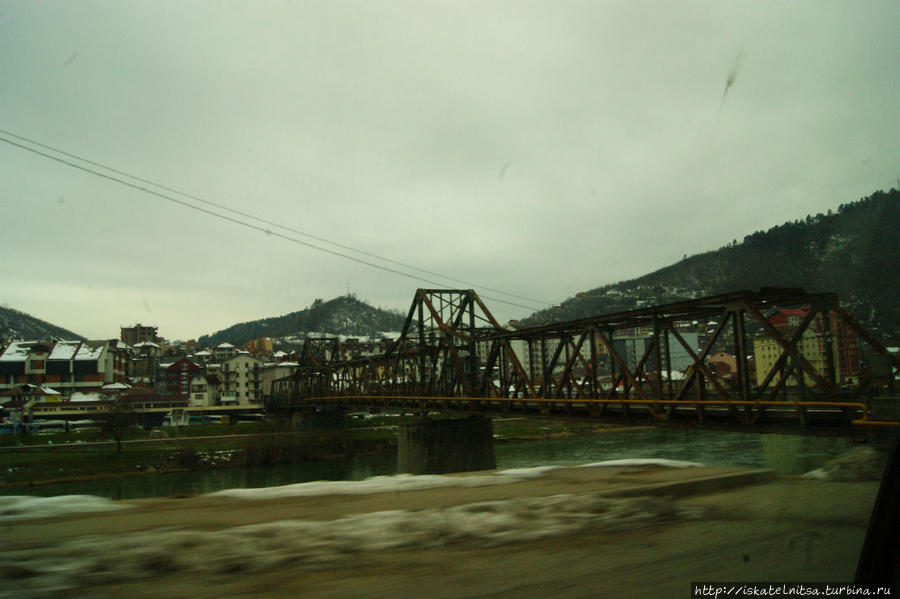 Мост из Сербии в Боснию Зворник, Босния и Герцеговина
