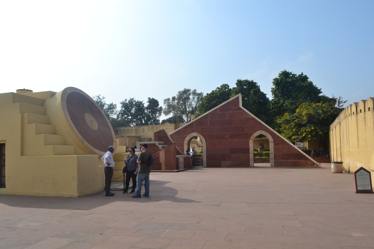 Обсерватория Джантар-Мантар в Джайпуре Джайпур, Индия