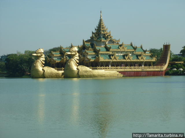 Karaweik Hall и водопады Би Пьин-У-Львин, Мьянма