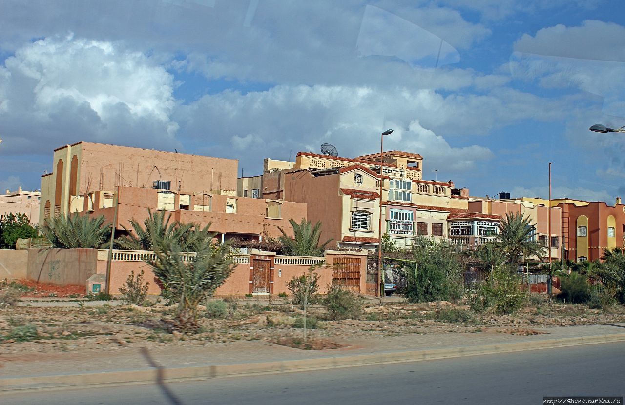 Розовый город Er Rachidia Эррашидия, Марокко