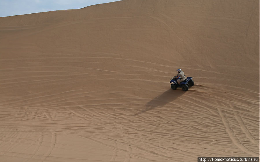 По дюнам на квадроцикле, с дюн на оргалите Свакопмунд, Намибия