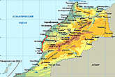 Красным цветом на карте Марокко выделены два участка: от Агадира до Эс-Сувейры и от Эс-Сувейры до Сафи. Дальше наш путь лежит на север страны — до Танжера...
*