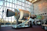 Советско-американский проект Союз-Аполлон 1975-го года. Два космических корабля стыковались через специально разработанный модуль.