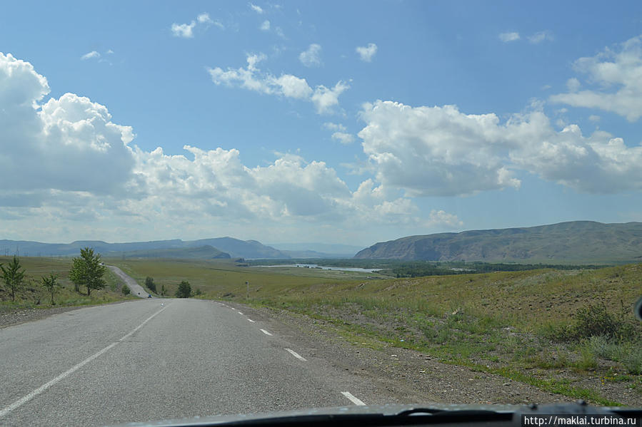 Иду в монастырь Тыва, Россия Иду в монастырь Тыва, Россия