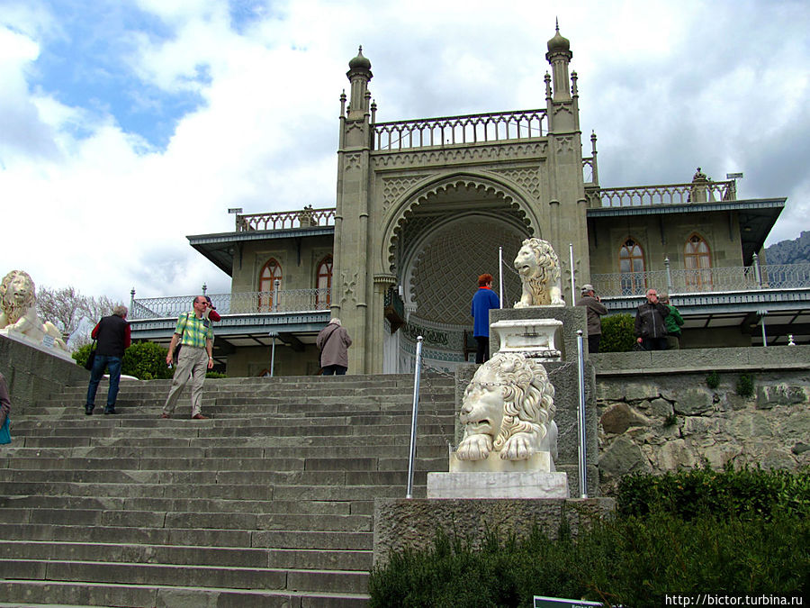 Воронцовский дворец Алупка, Россия